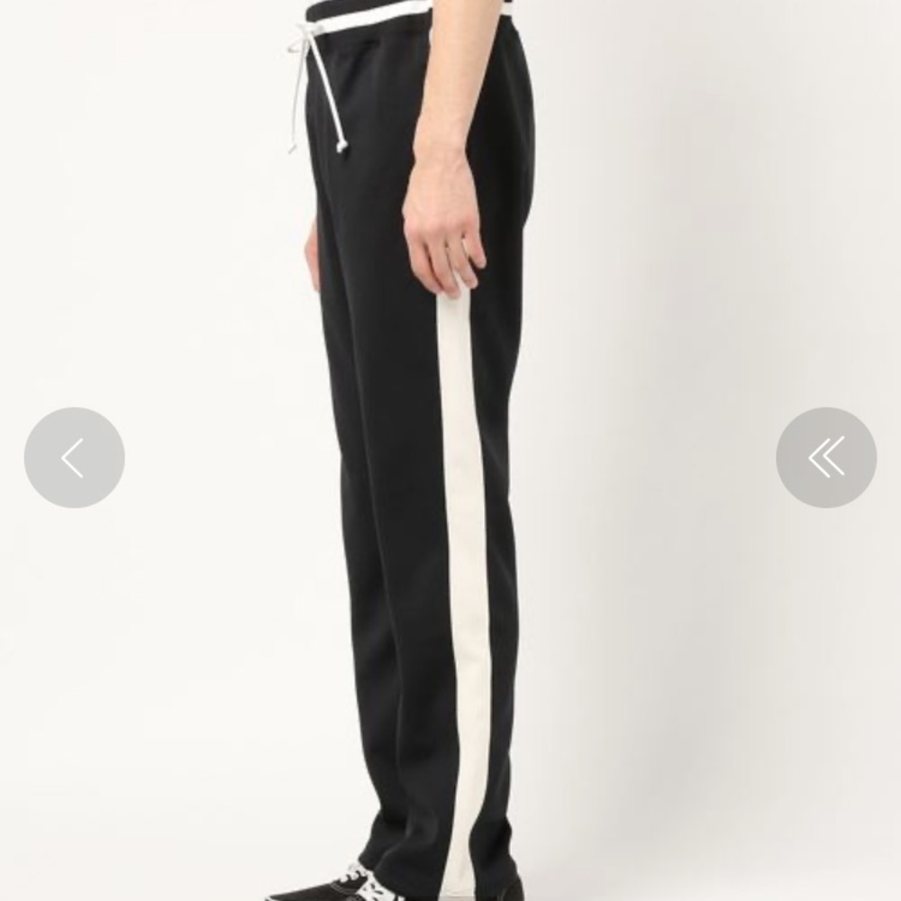 Maison Kitsune x NBA collab jogger pants - Picture 10 of 14